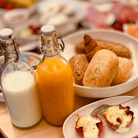 Bed & Breakfast Casa Capricornio Marbella